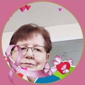 Meet your Posher, Monique